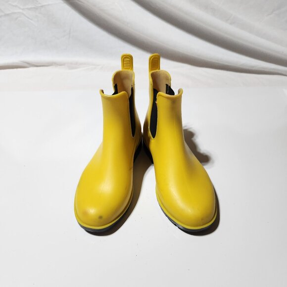 Girls' Yellow Rubber Rain Boots – Size 2 - Picture 1 of 9